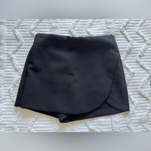 Zara Black Wrap Skort